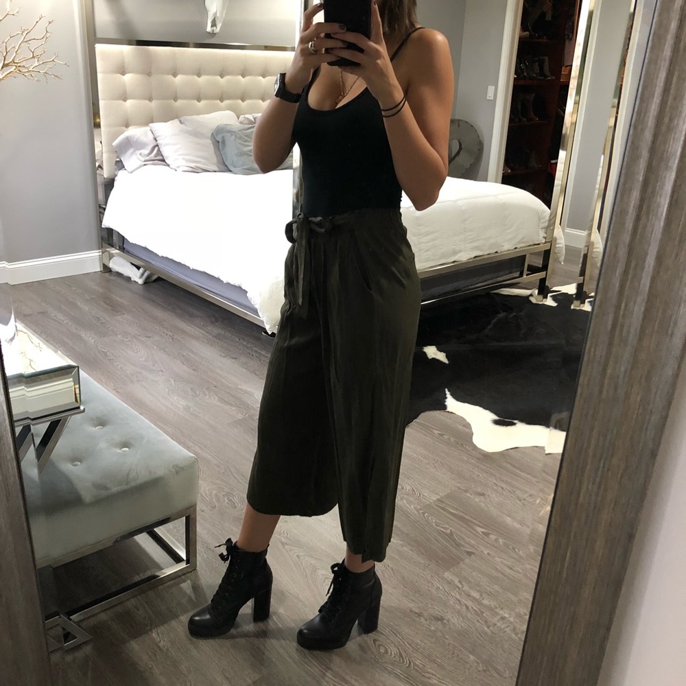 Army Green LF culottes - Picture 2 of 3